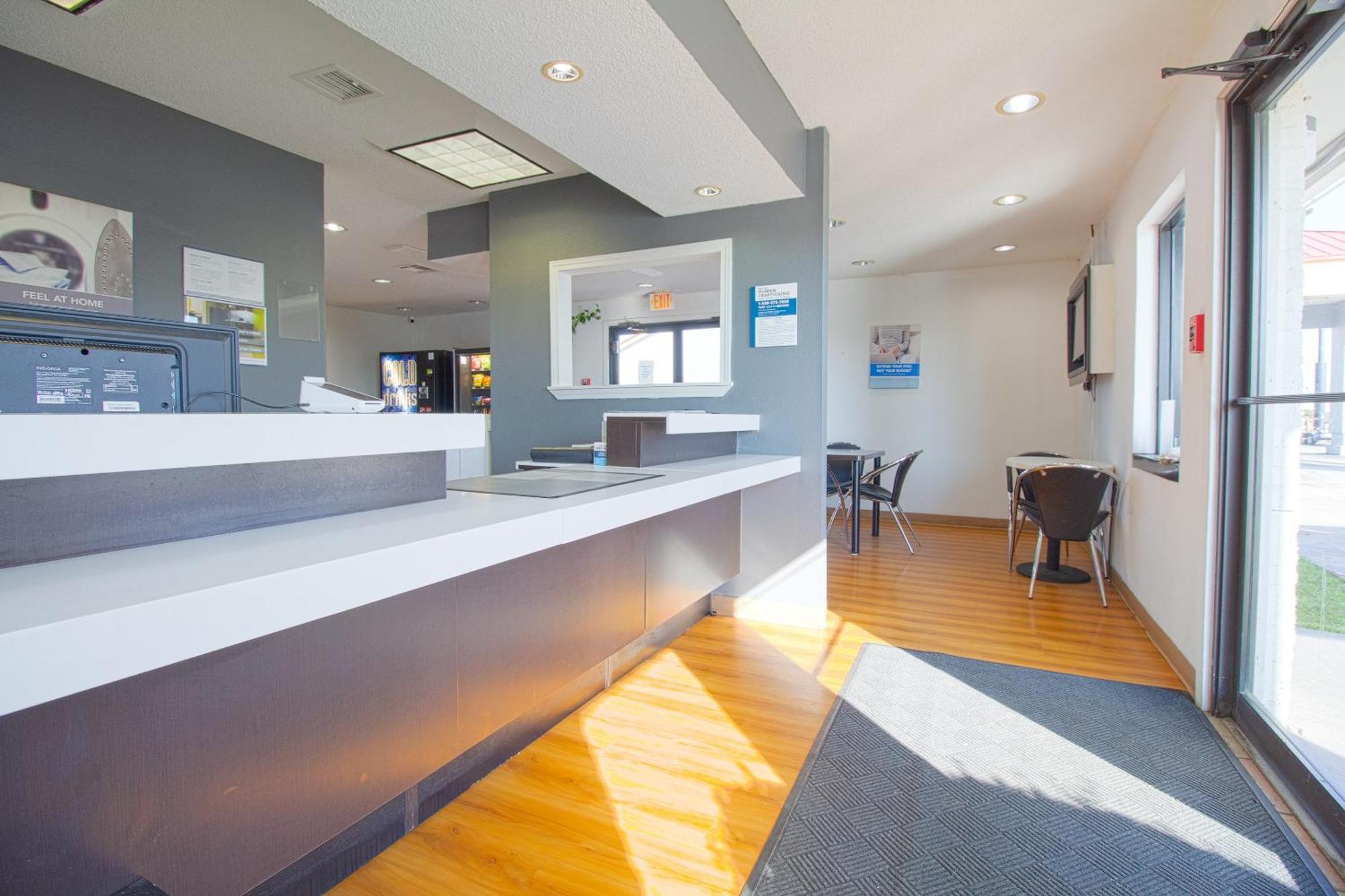 Studio Inn Extended Stay Oklahoma City Airport By Oyo Luaran gambar