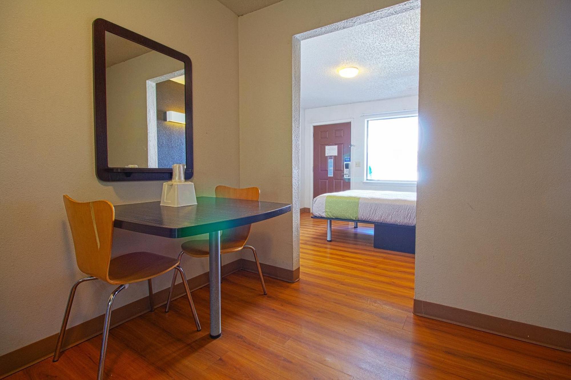 Studio Inn Extended Stay Oklahoma City Airport By Oyo Luaran gambar
