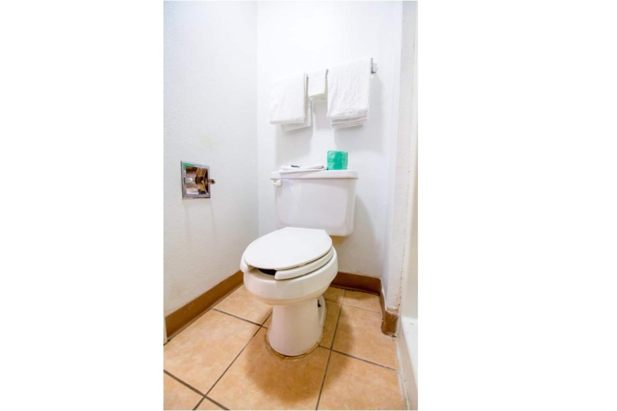 Studio Inn Extended Stay Oklahoma City Airport By Oyo Luaran gambar