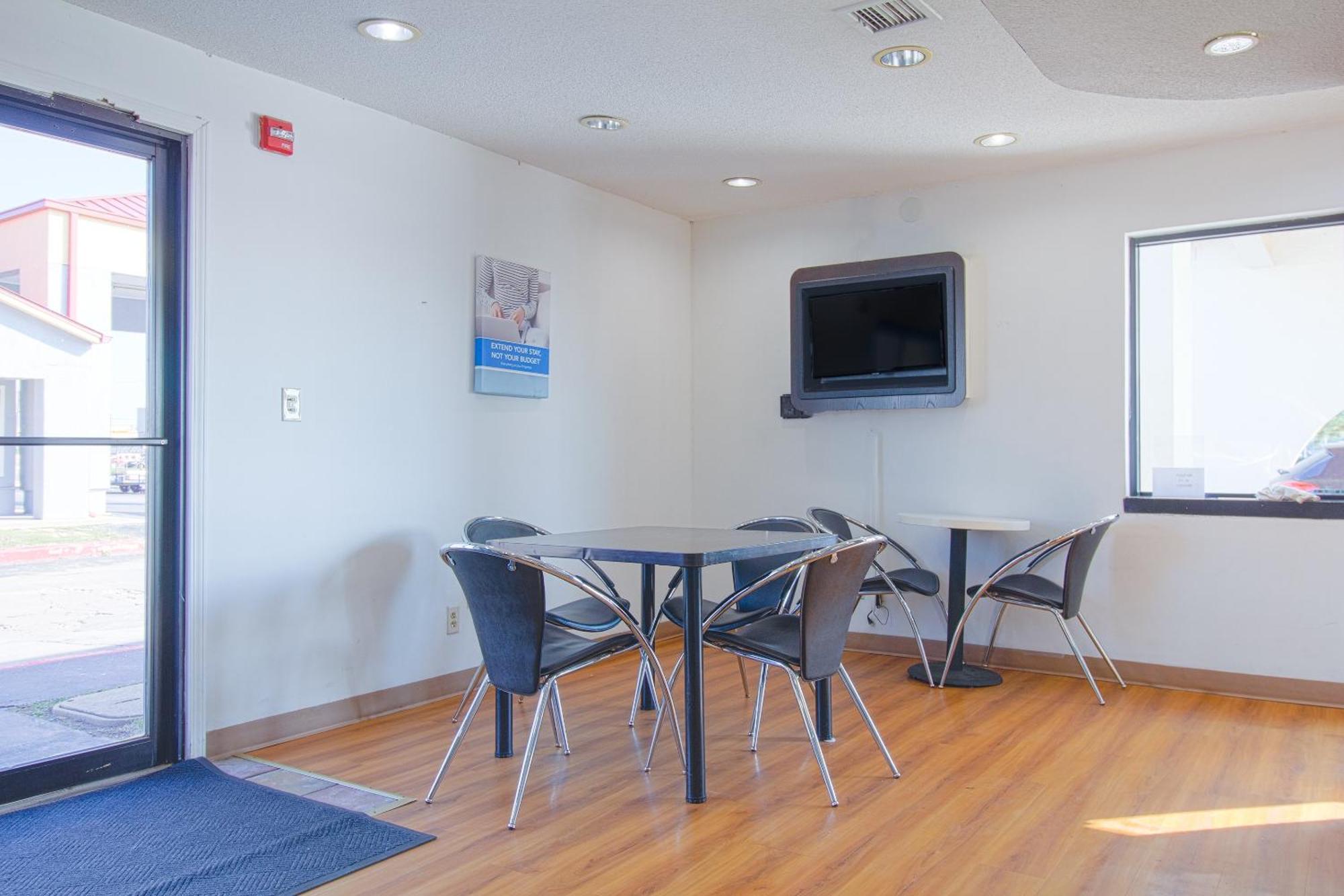 Studio Inn Extended Stay Oklahoma City Airport By Oyo Luaran gambar