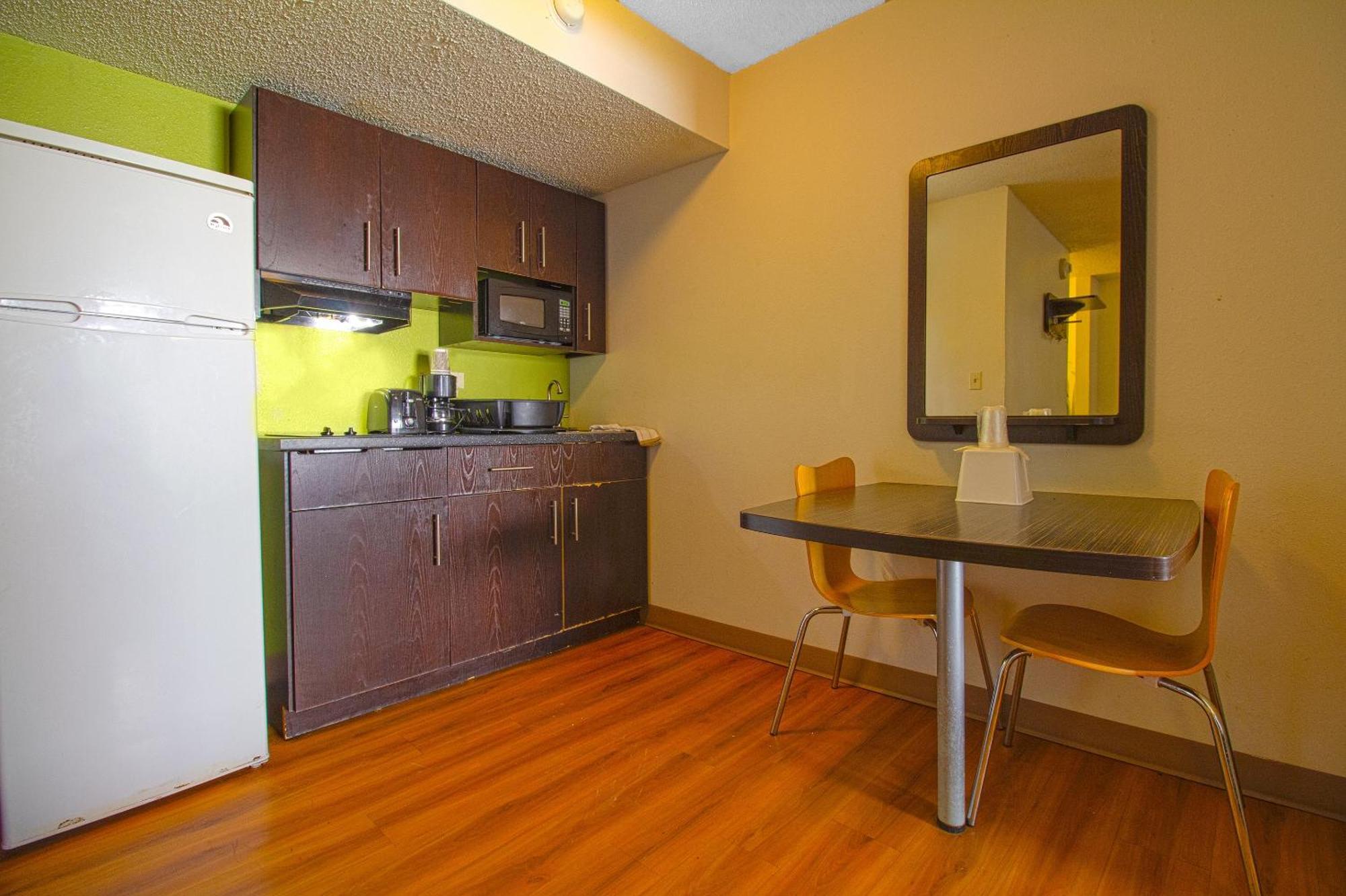Studio Inn Extended Stay Oklahoma City Airport By Oyo Luaran gambar