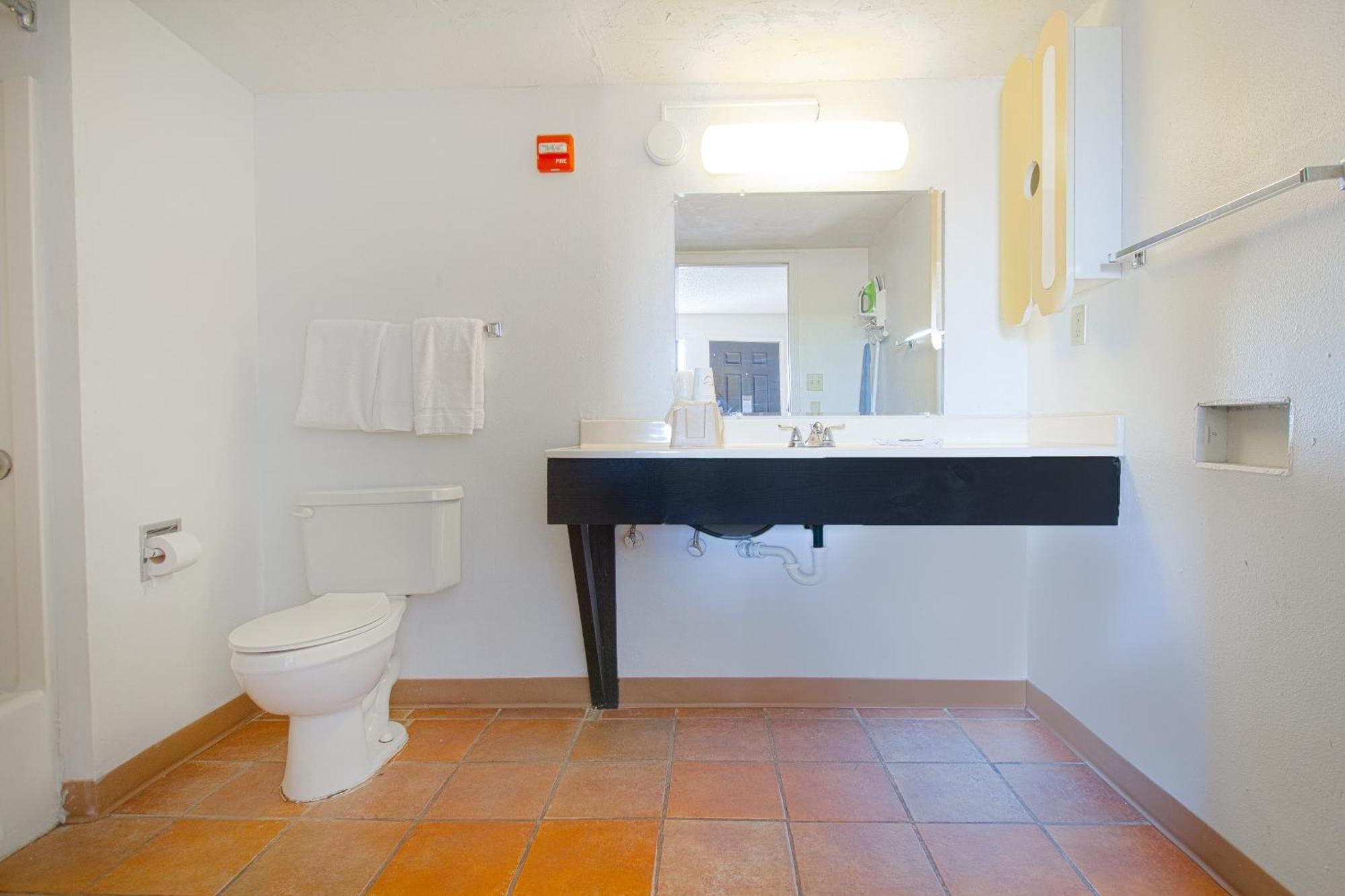 Studio Inn Extended Stay Oklahoma City Airport By Oyo Luaran gambar